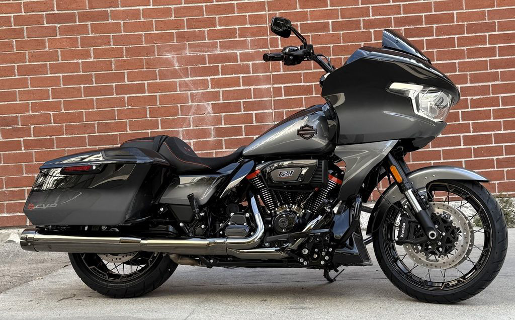 CVO® Road Glide®