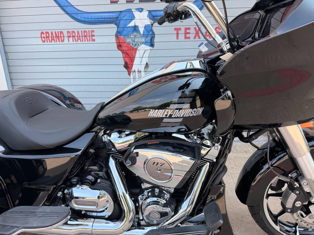 Road Glide® 3