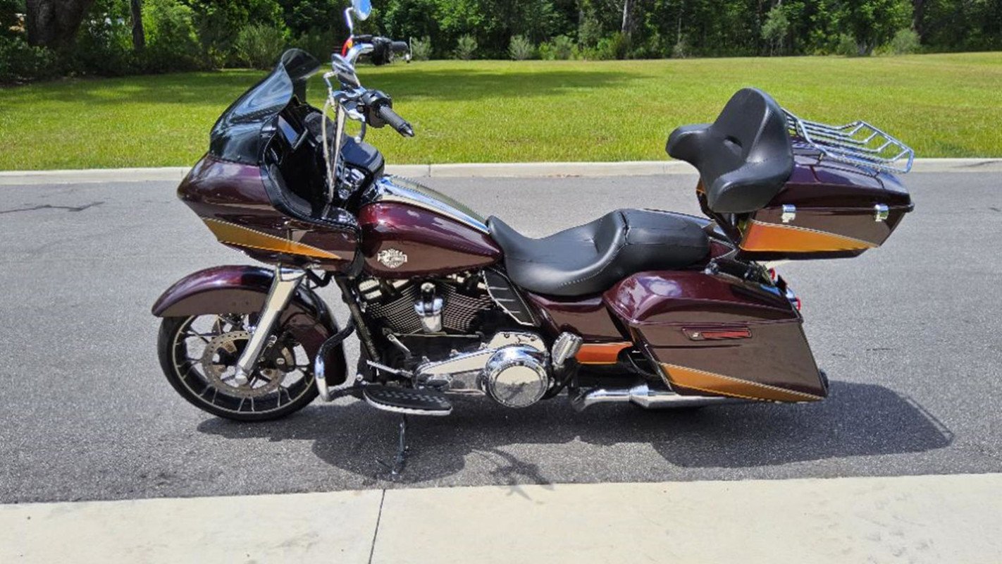 Road Glide® Special