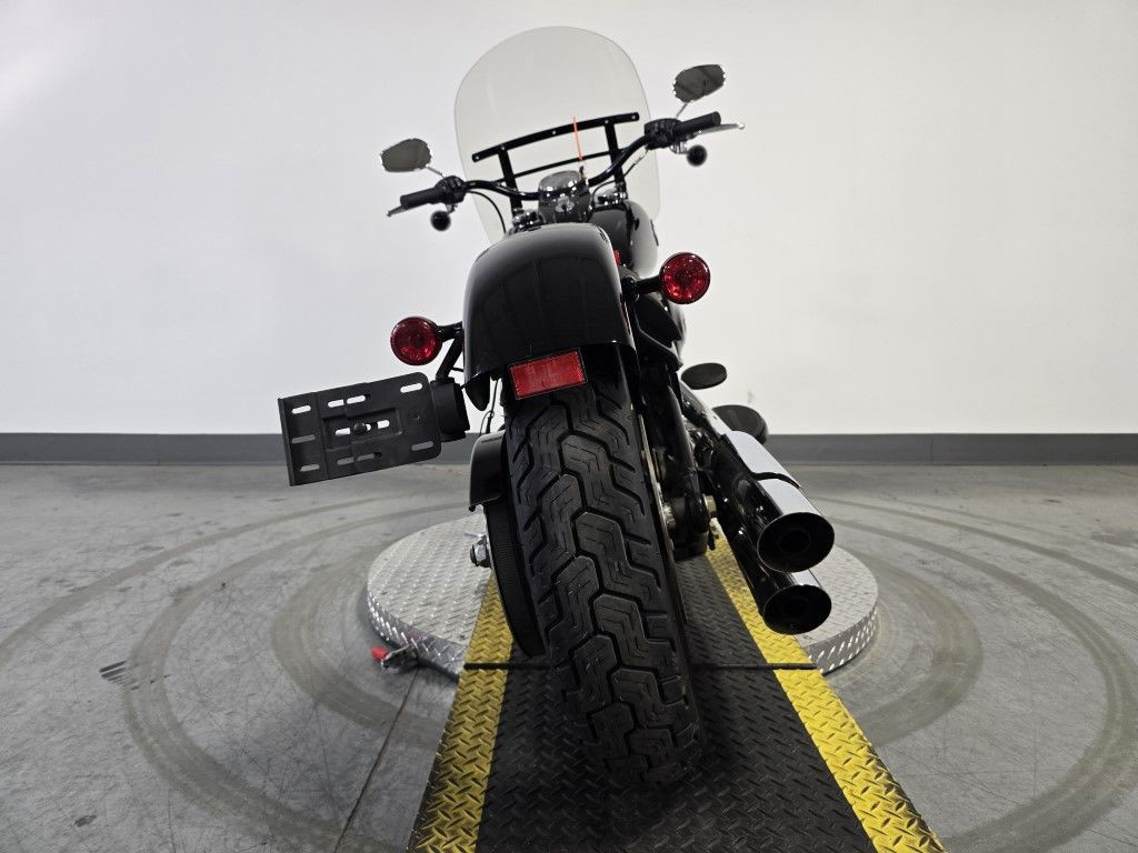 Softail® Slim®