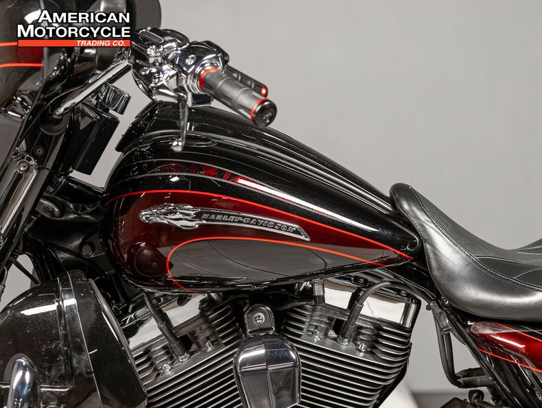 CVO™ Street Glide®