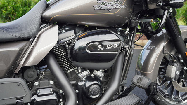 Road Glide® 3