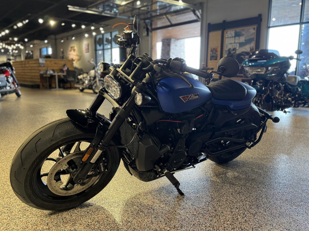 Sportster® S