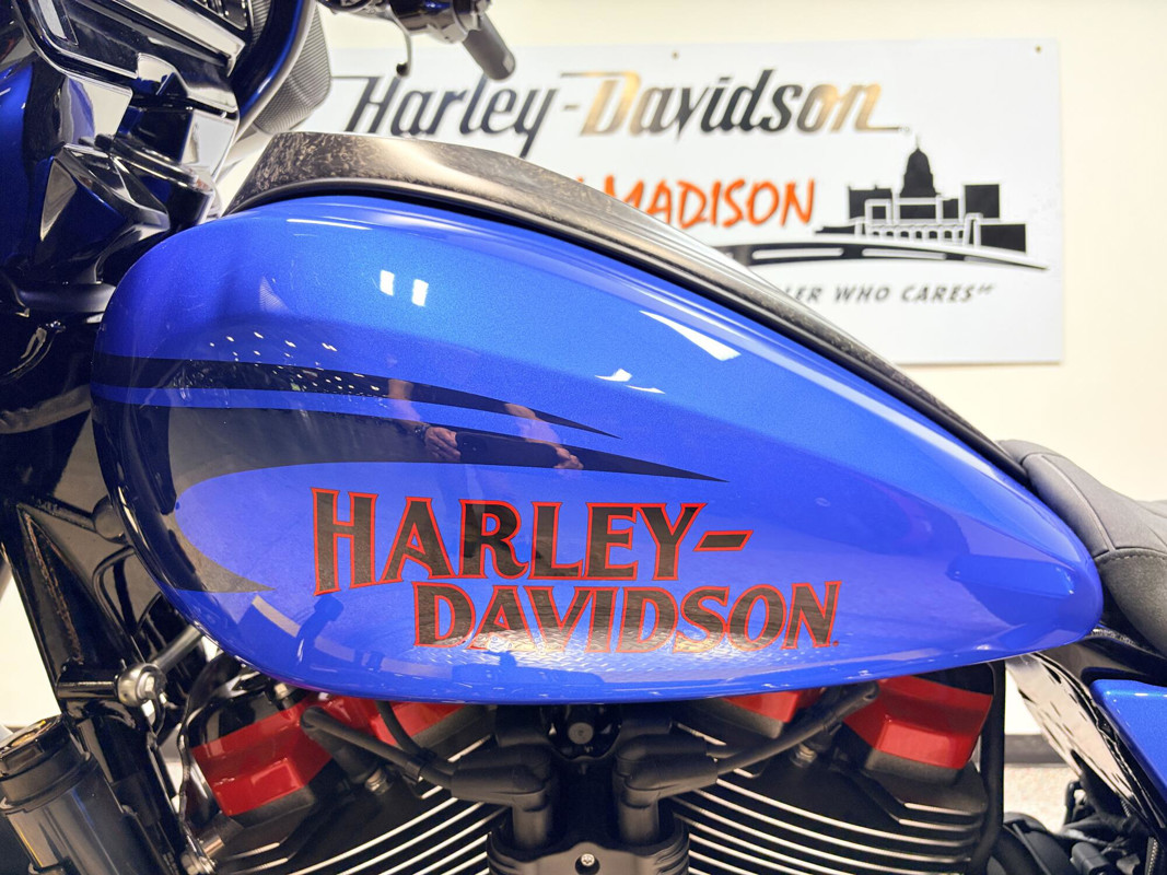CVO® Street Glide® ST