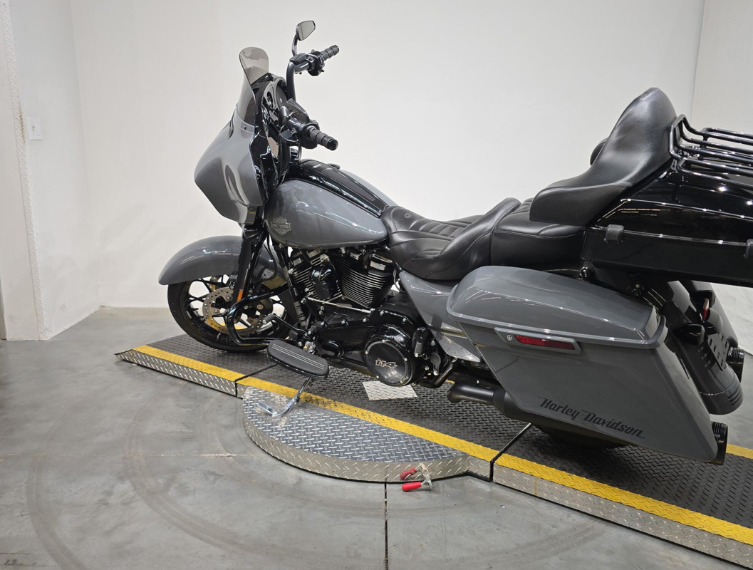 Street Glide® Special