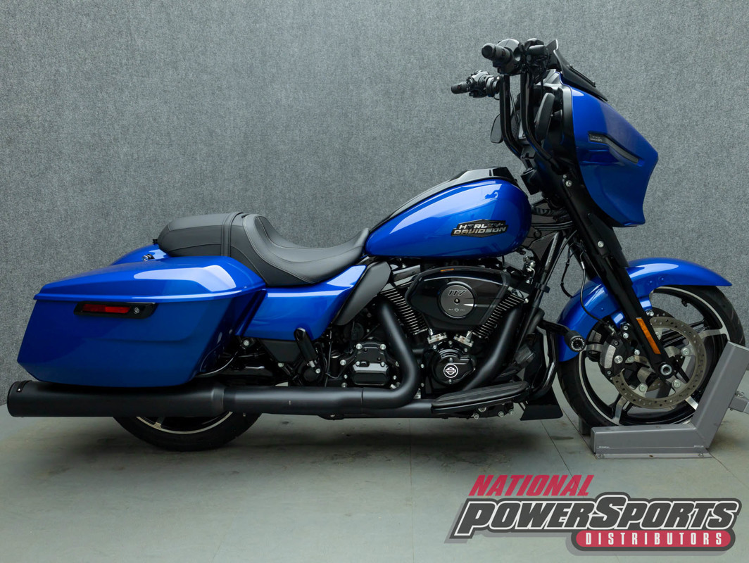 Street Glide®