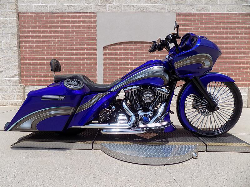 Road Glide®