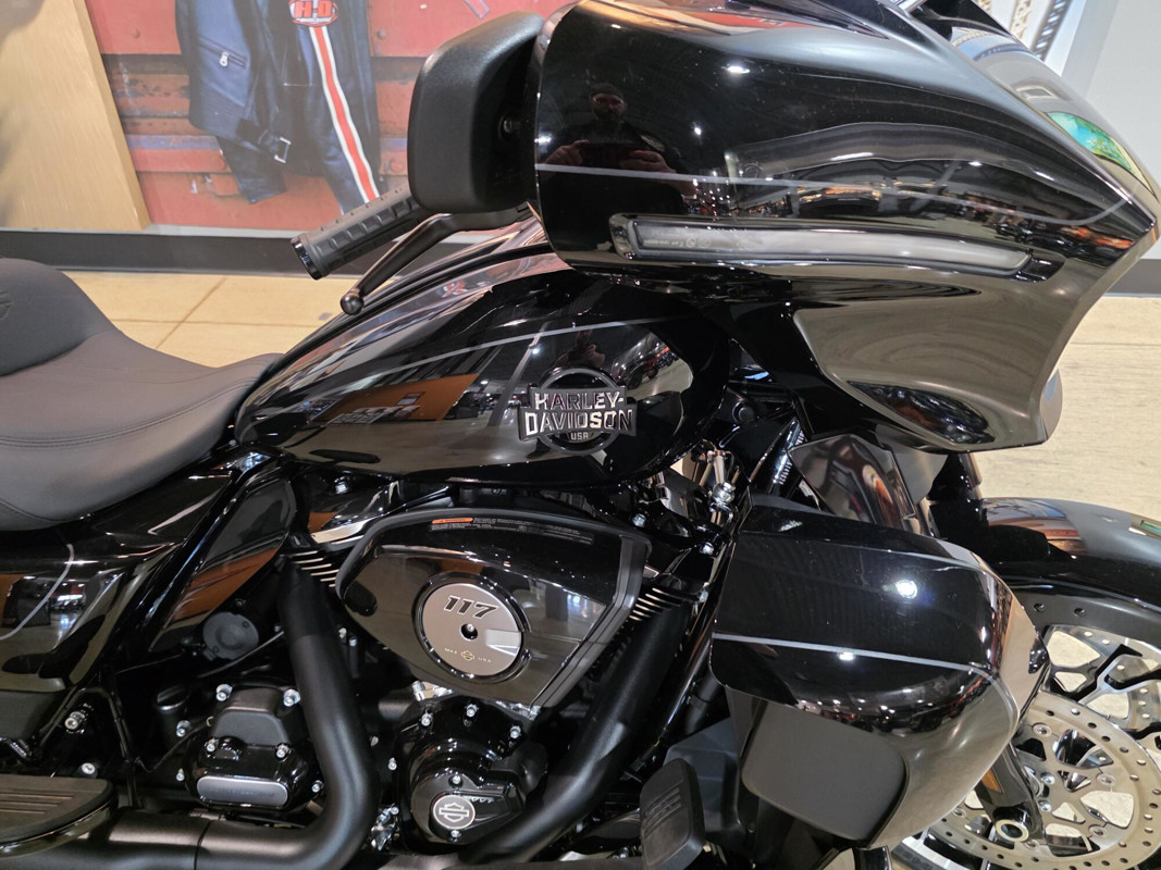 Street Glide® Limited