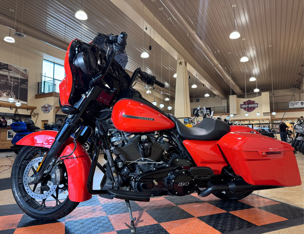 Street Glide® Special