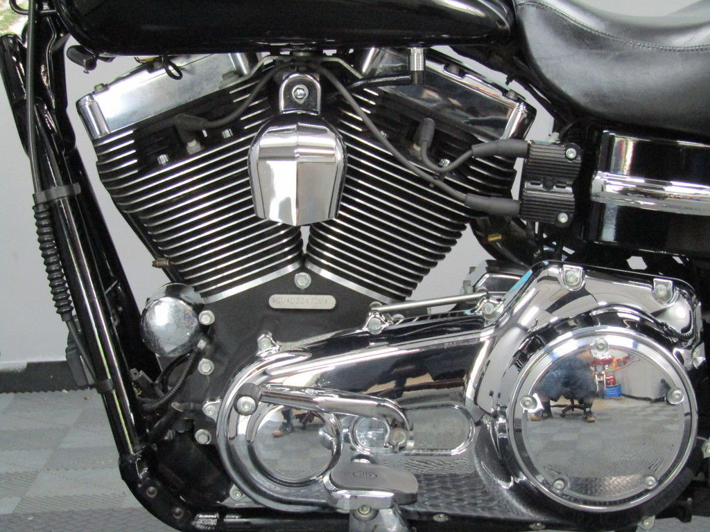 Dyna® Super Glide® Custom