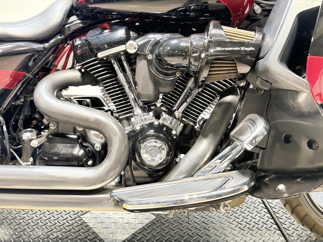 CVO® Street Glide®