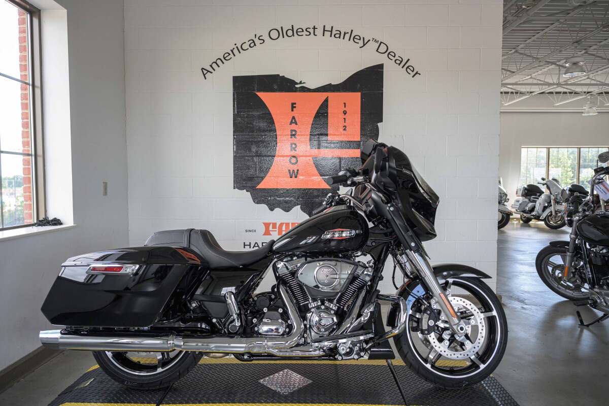 Street Glide®