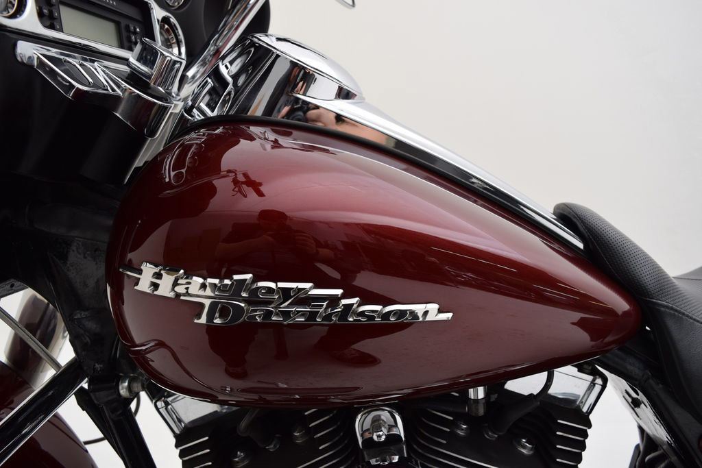 Street Glide®