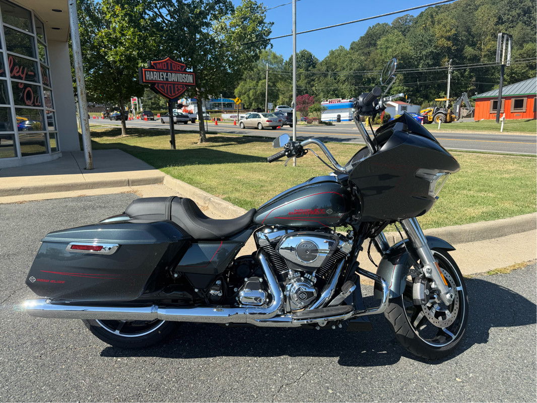 Road Glide®