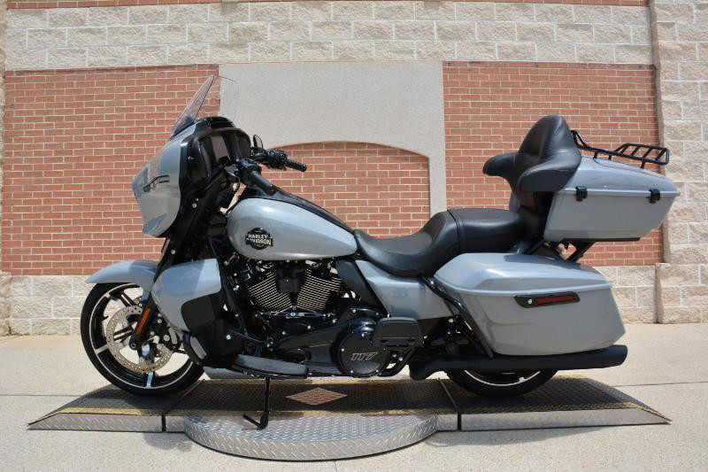 Street Glide® Ultra