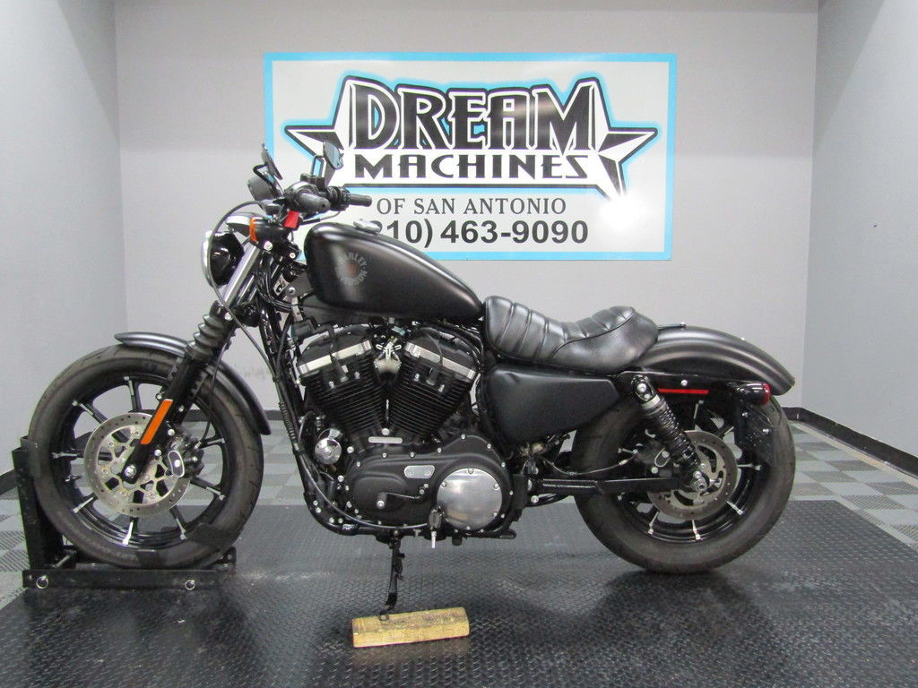Iron 883®
