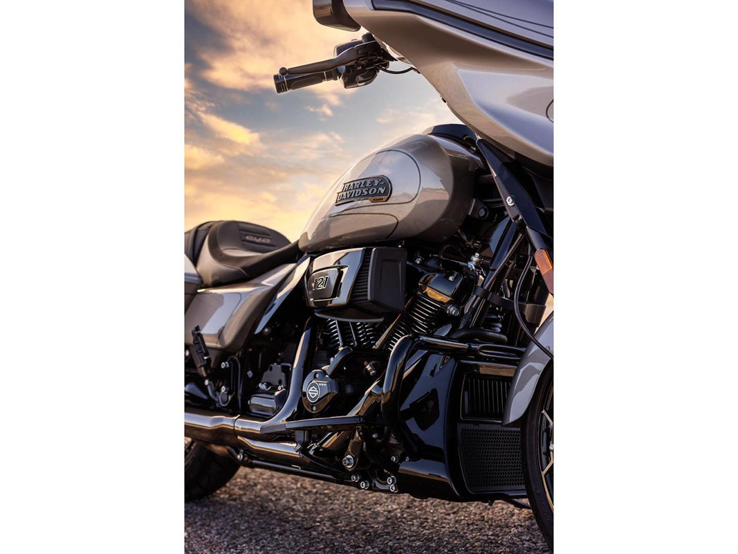 CVO® Street Glide®