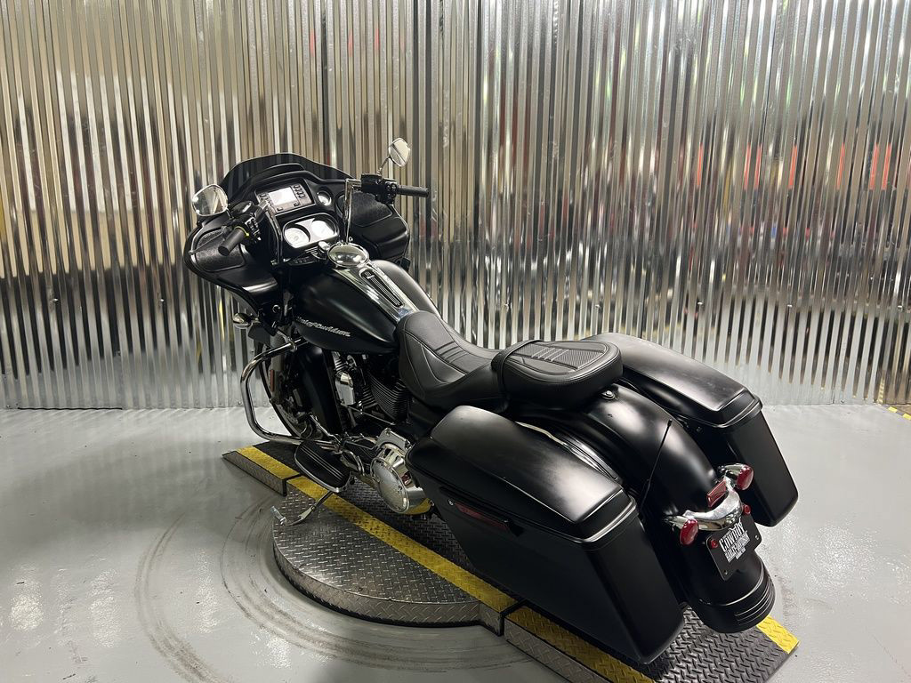 Road Glide®