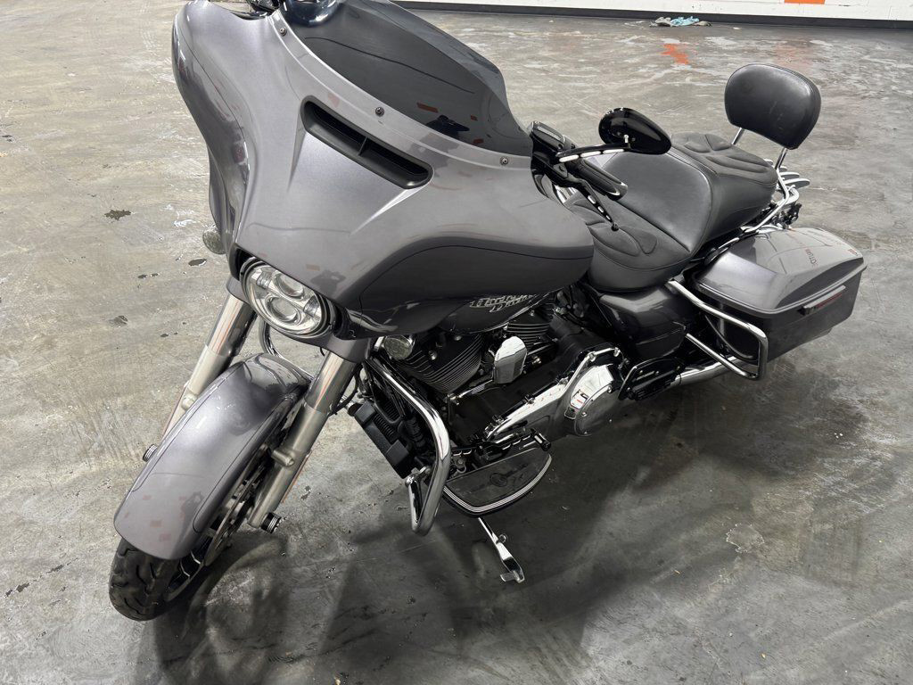 Street Glide® Special