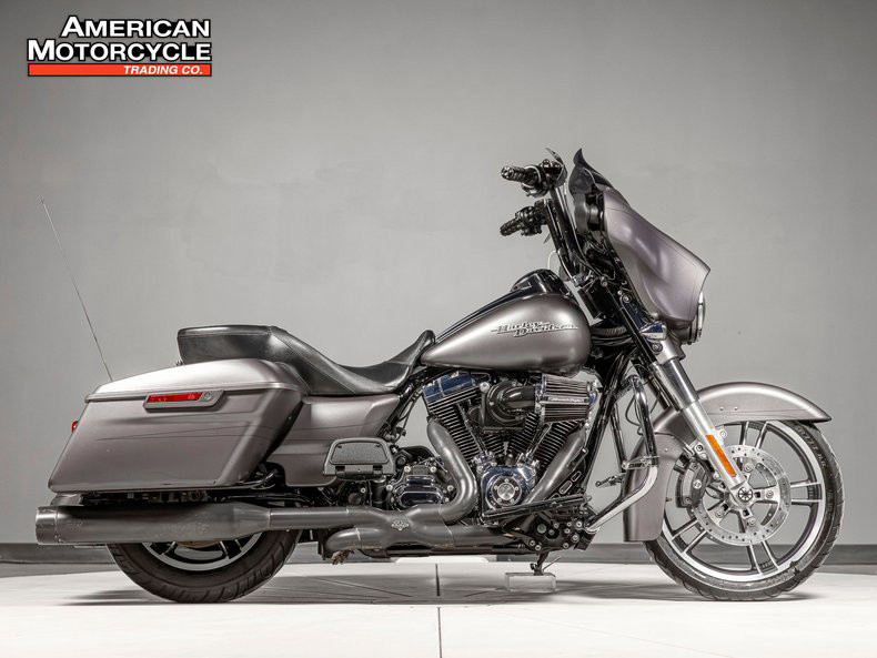 Street Glide® Special