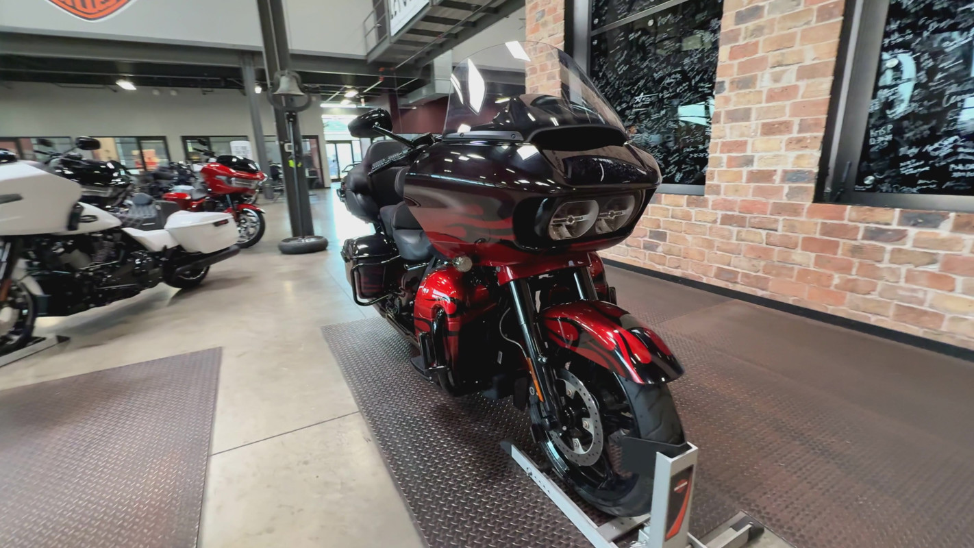 CVO® Road Glide®