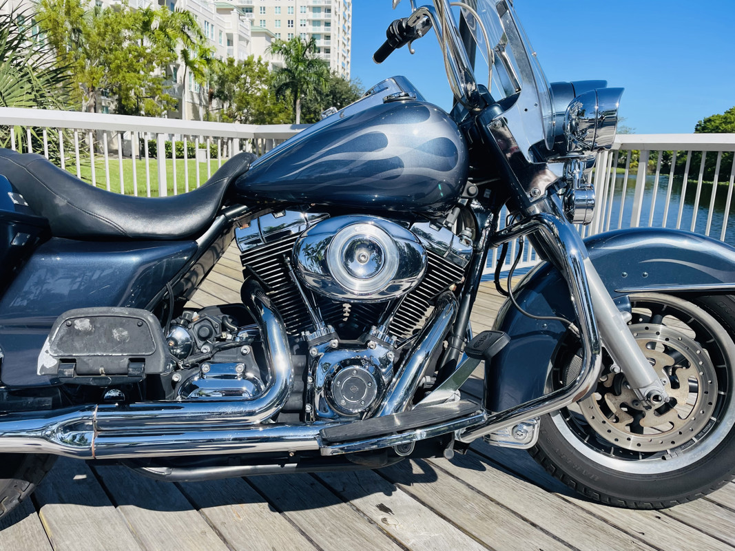 Road King® Police/Fire Rescue