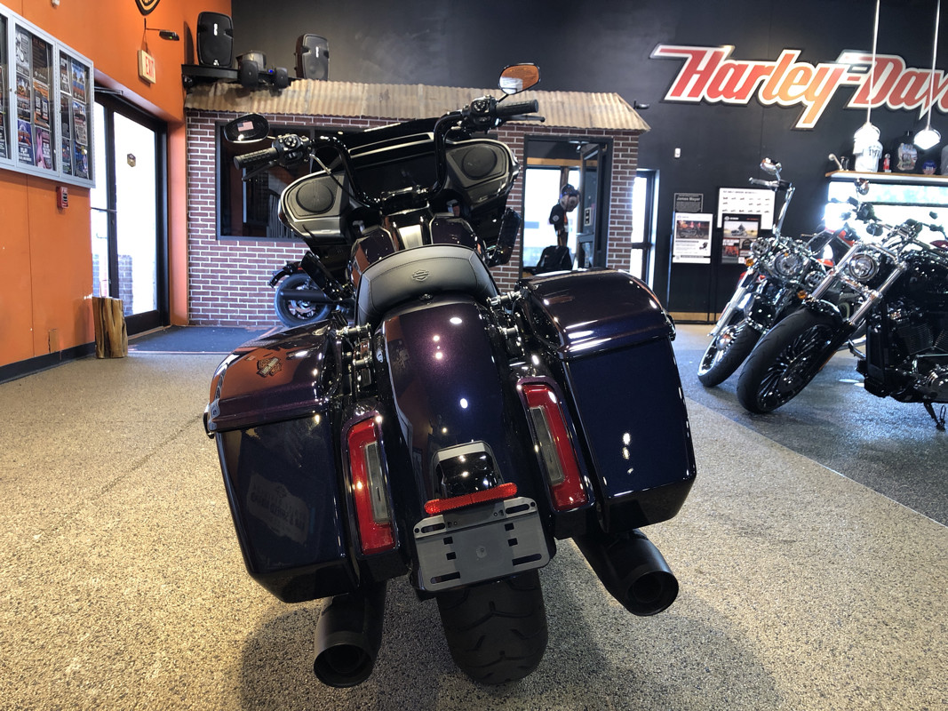 Road Glide®