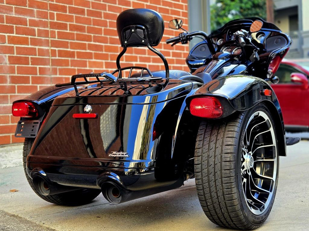 Road Glide® 3
