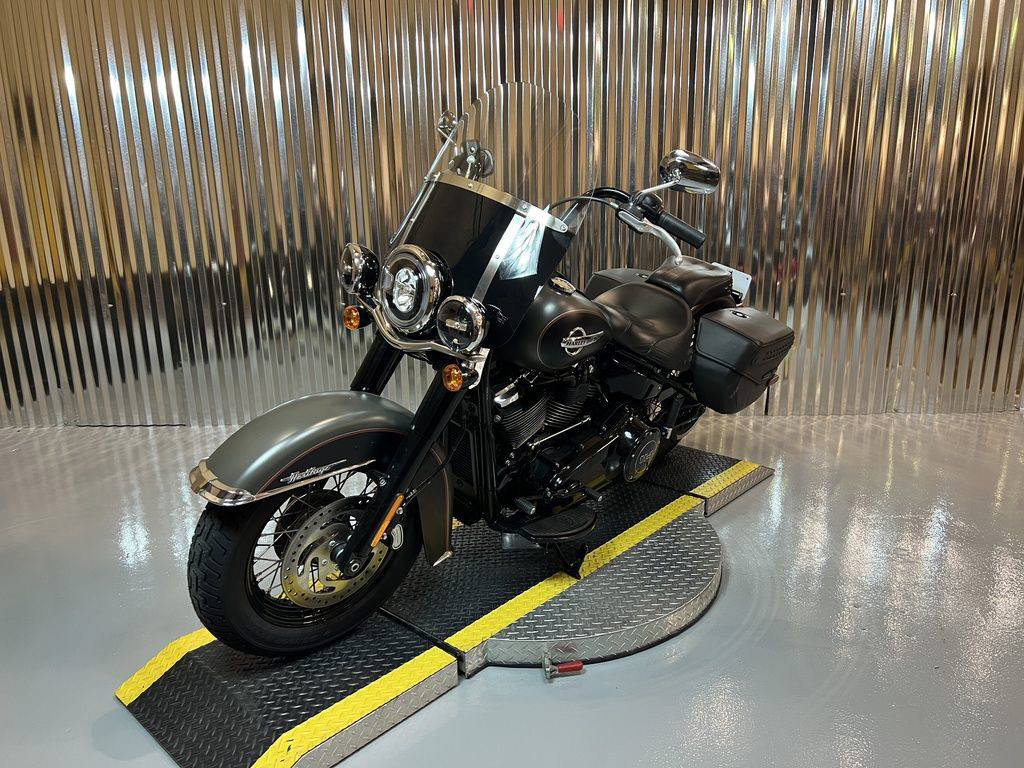 Softail® Heritage Classic 114