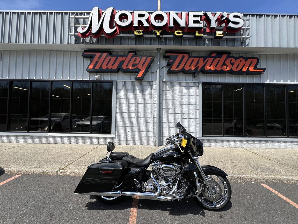 CVO® Street Glide®
