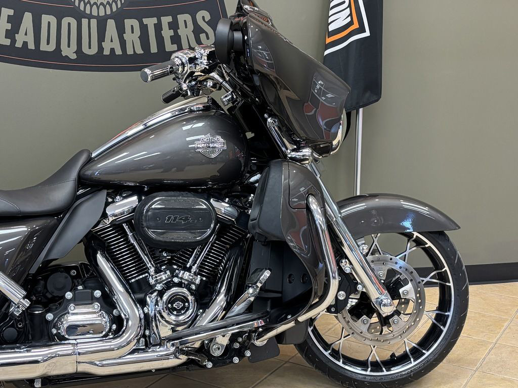 Street Glide® Special