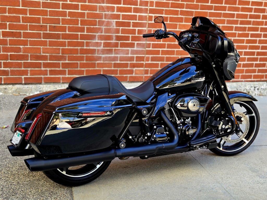 Street Glide®