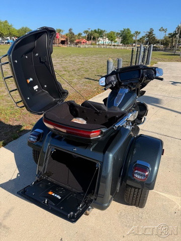 Street Glide® 3 Limited