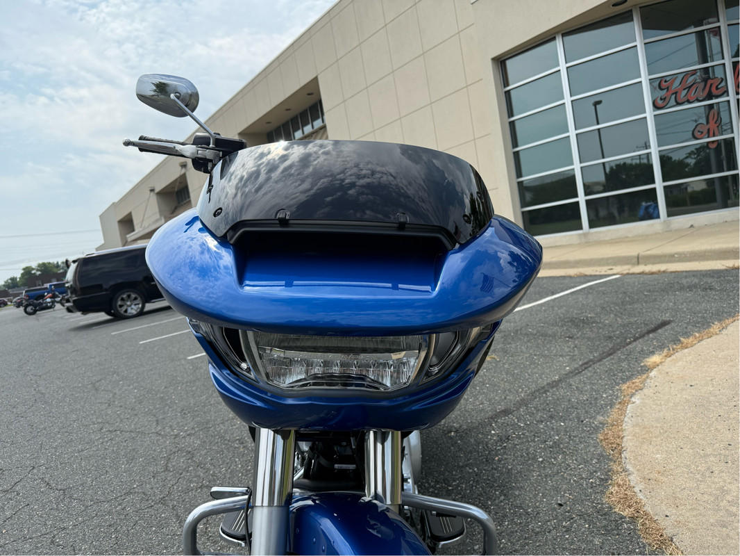 Road Glide®