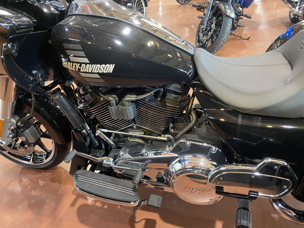 Road Glide® 3