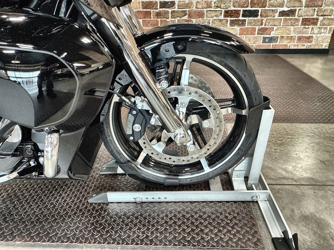 Street Glide® Ultra