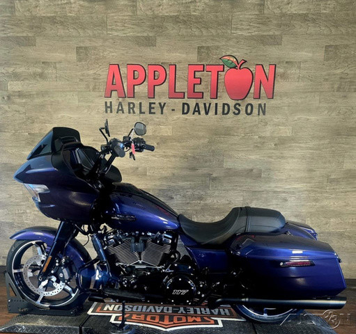 Road Glide®