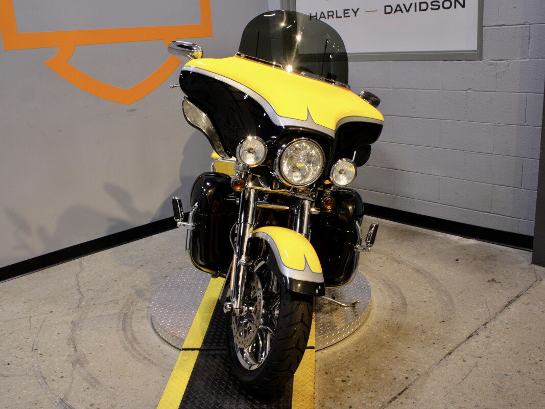 CVO® Ultra Classic® Electra Glide®