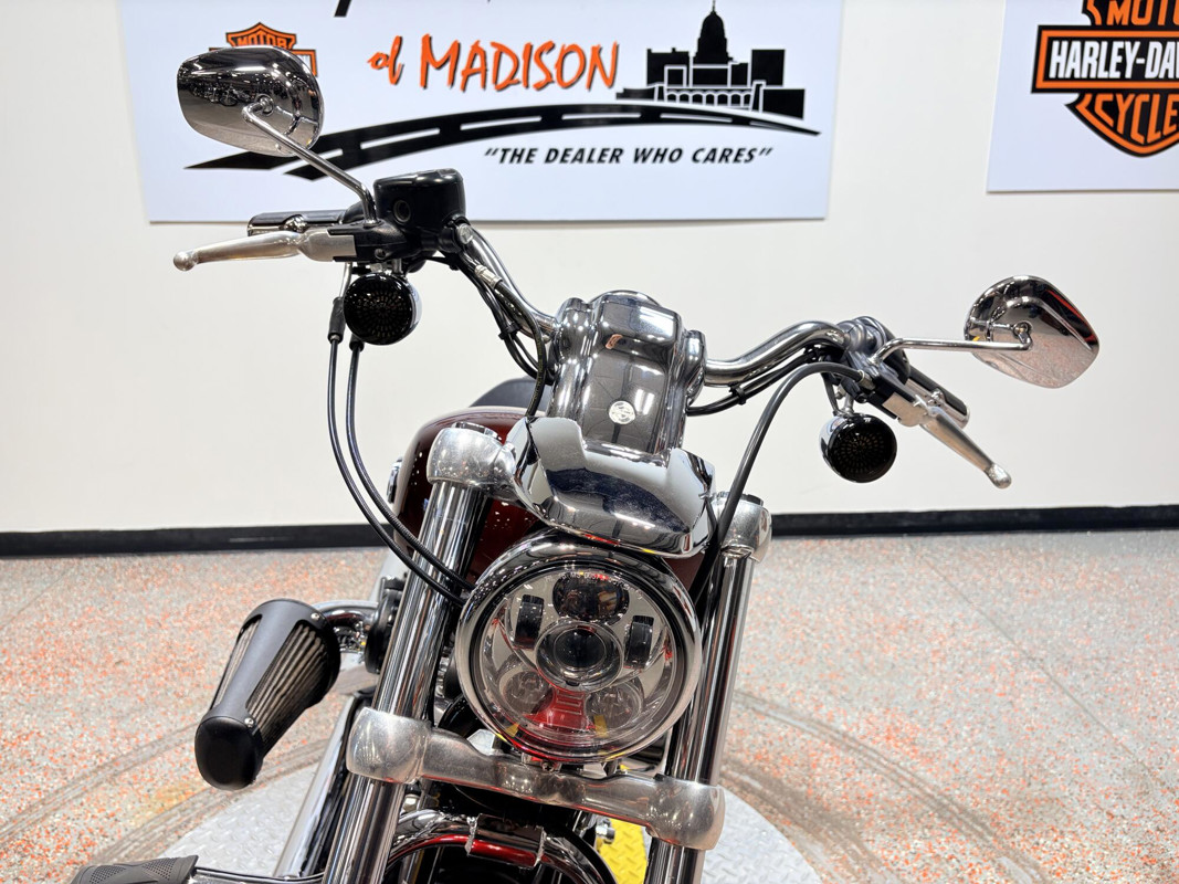 Sportster® 1200 Custom
