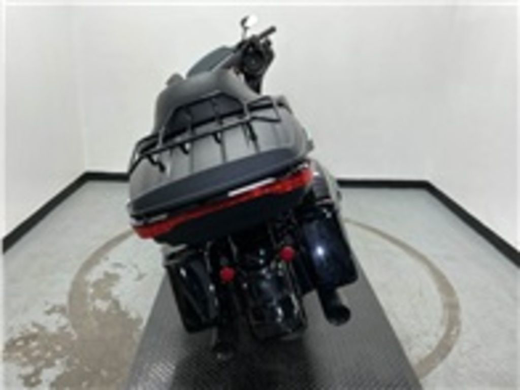 Street Glide® Special