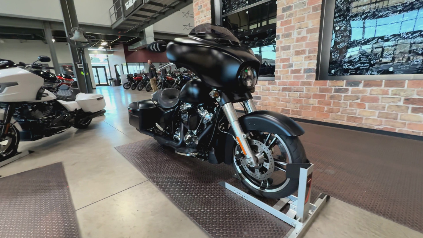 Street Glide® Special