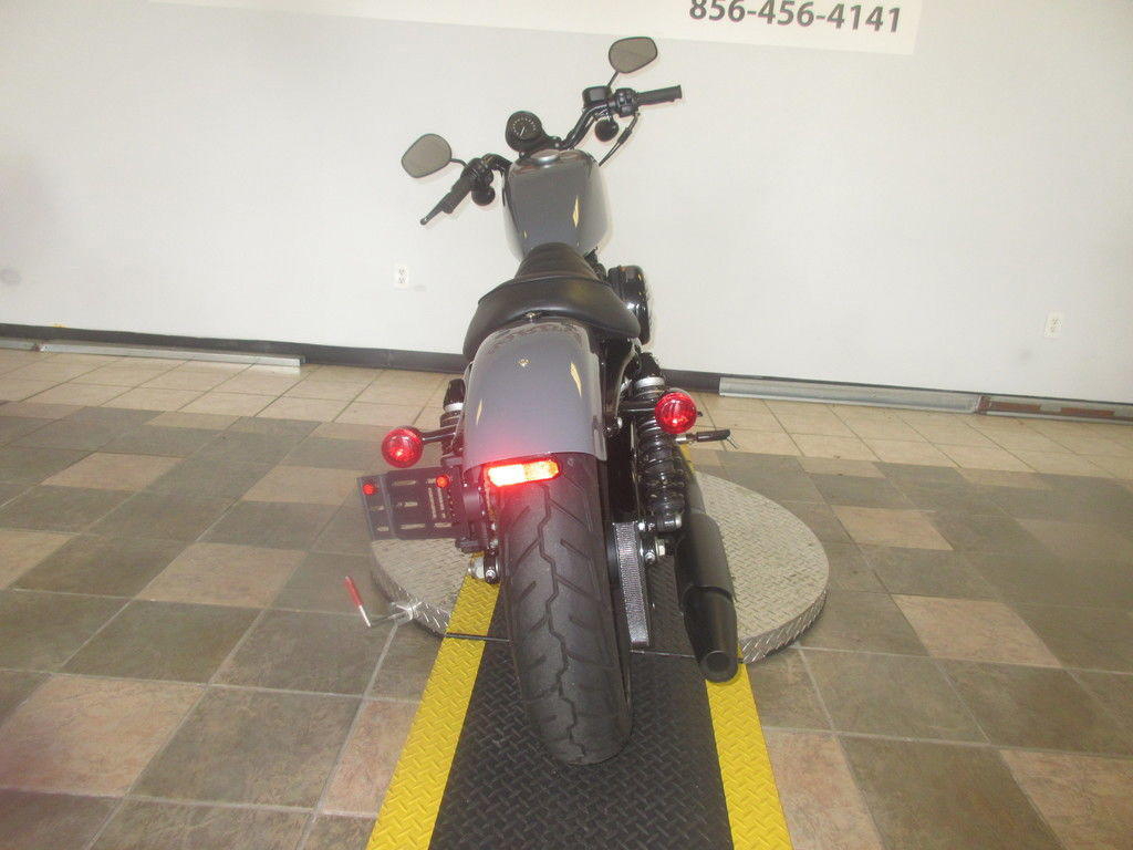 Iron 883®