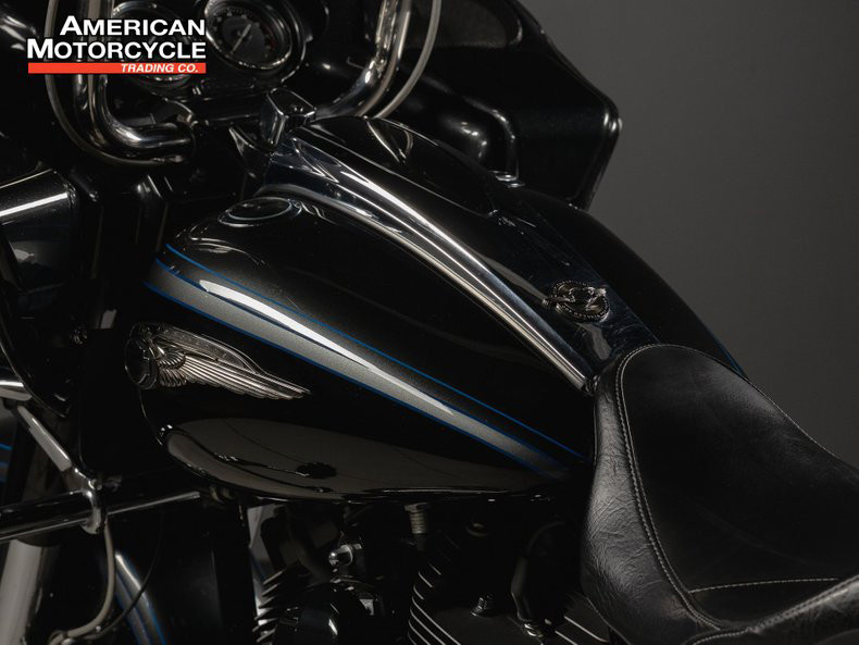 CVO™ Road Glide® Custom 
