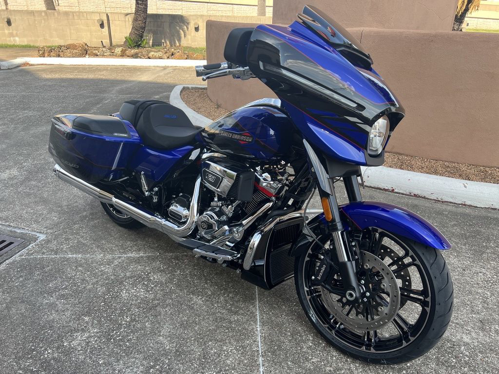 CVO® Street Glide®