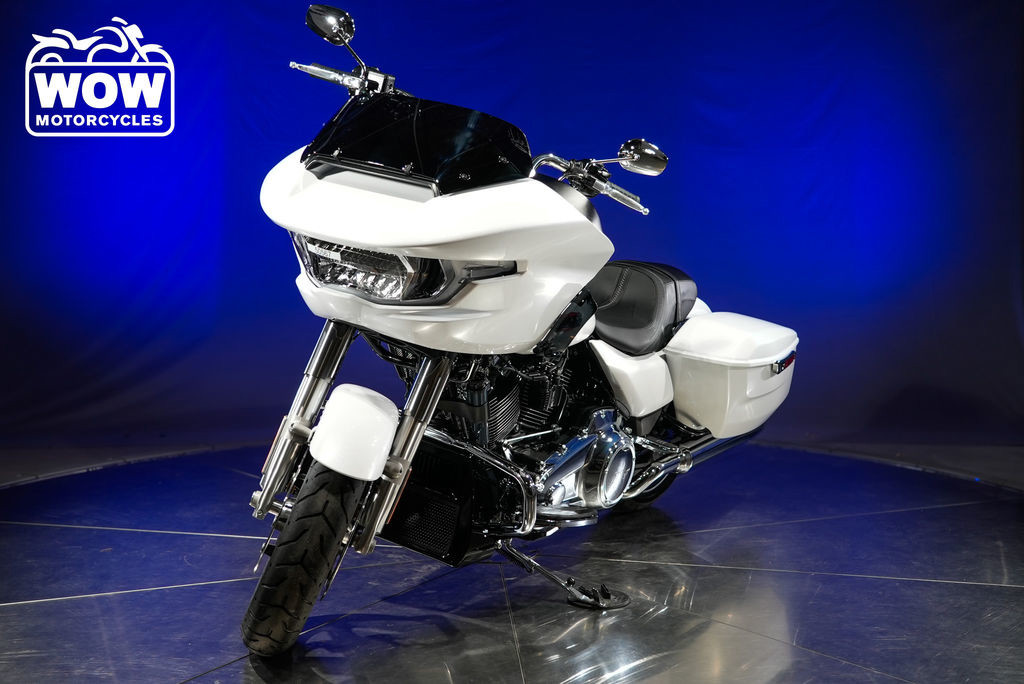 Road Glide®