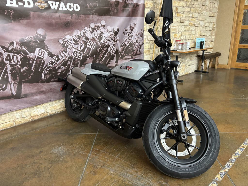 Sportster® S