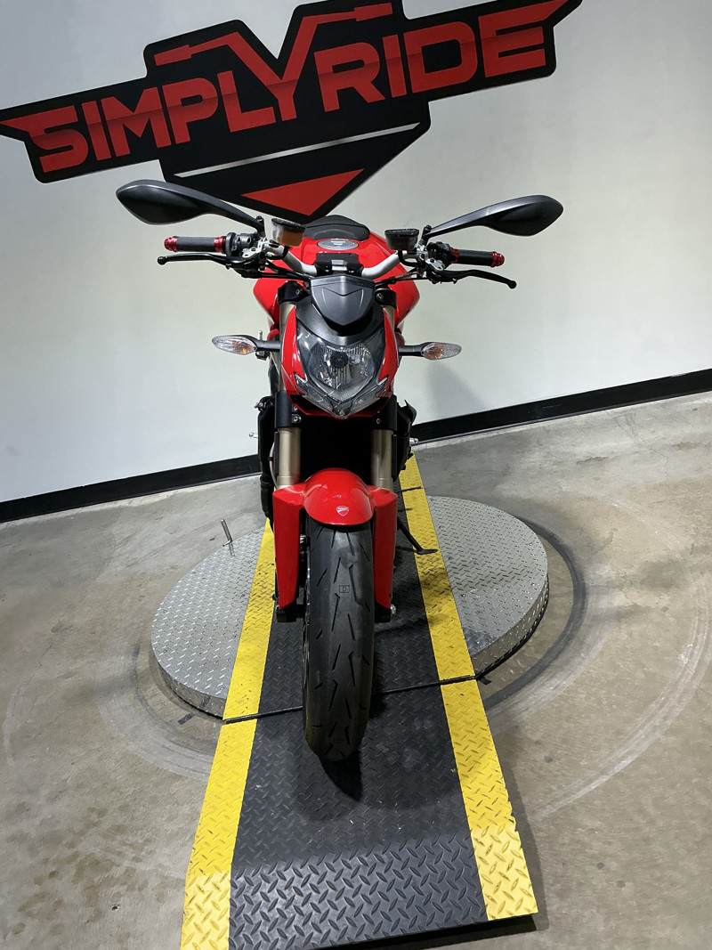 Streetfighter 848