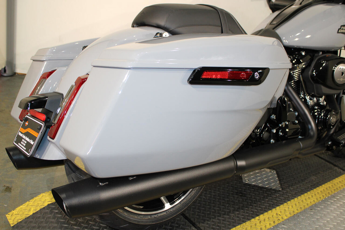 Road Glide®