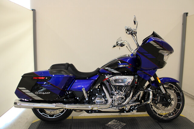 CVO® Road Glide®