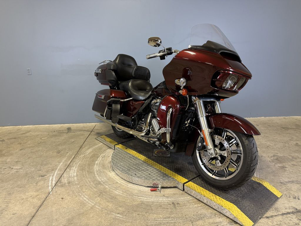 Road Glide® Ultra